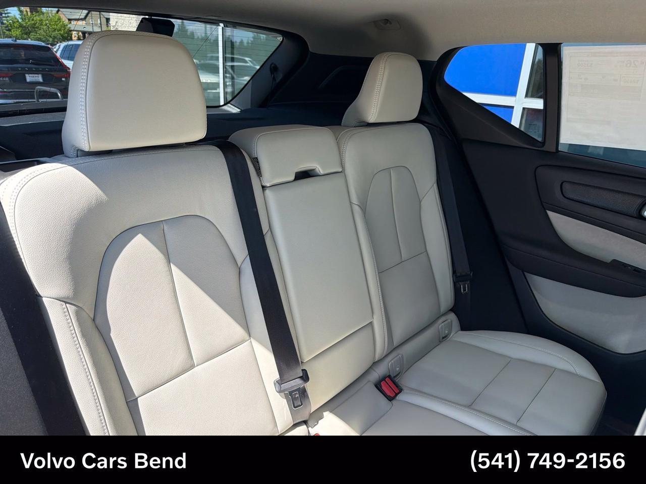2026 Volvo XC40 B5 Ultra Bend OR