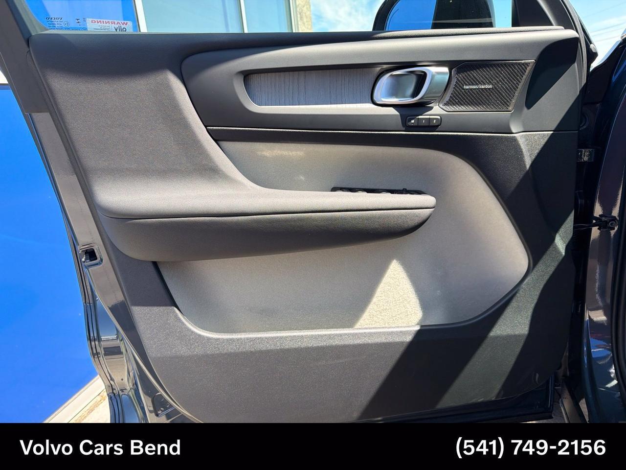 2026 Volvo XC40 B5 Ultra Bend OR