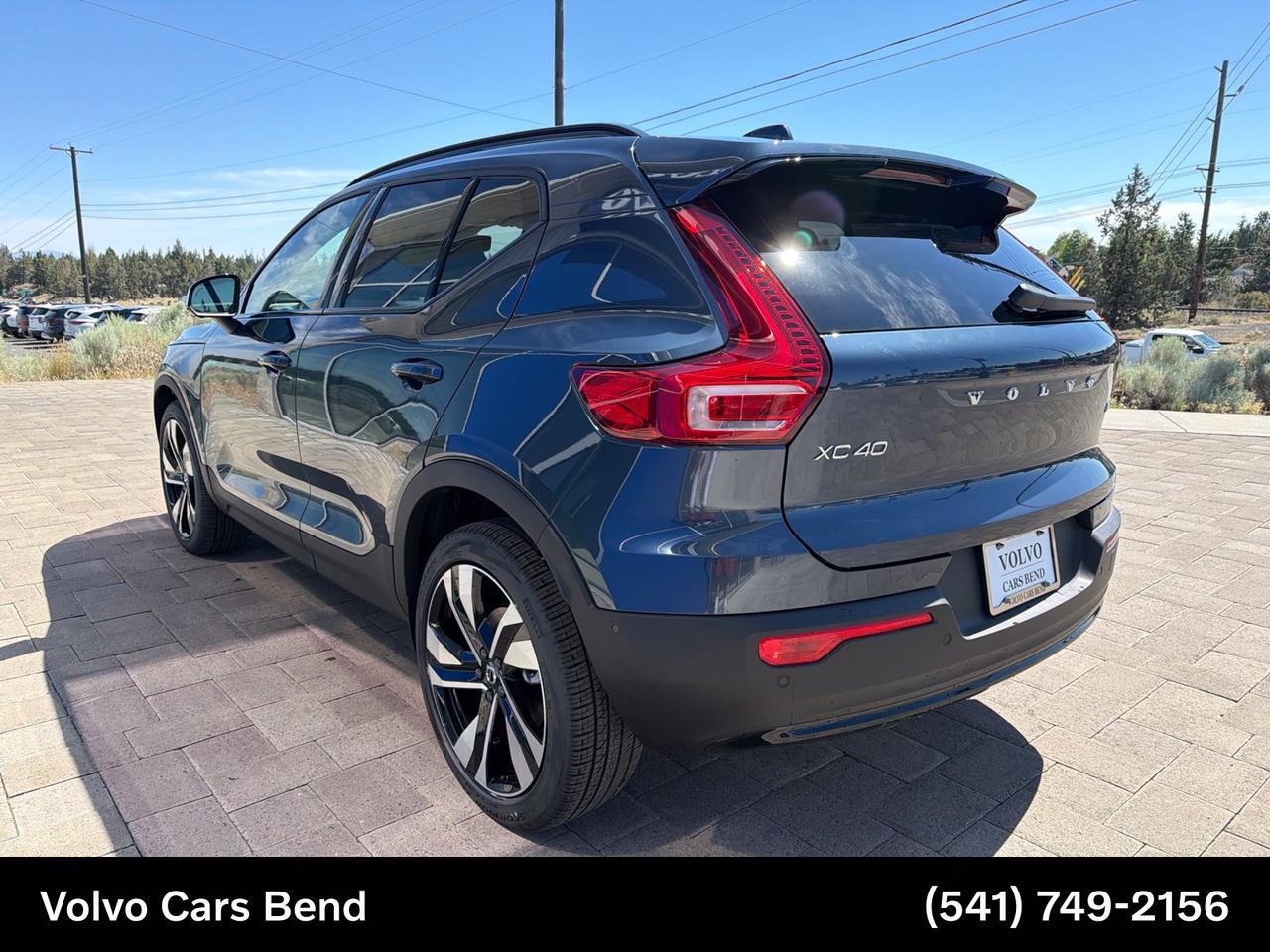 2026 Volvo XC40 B5 Ultra Bend OR