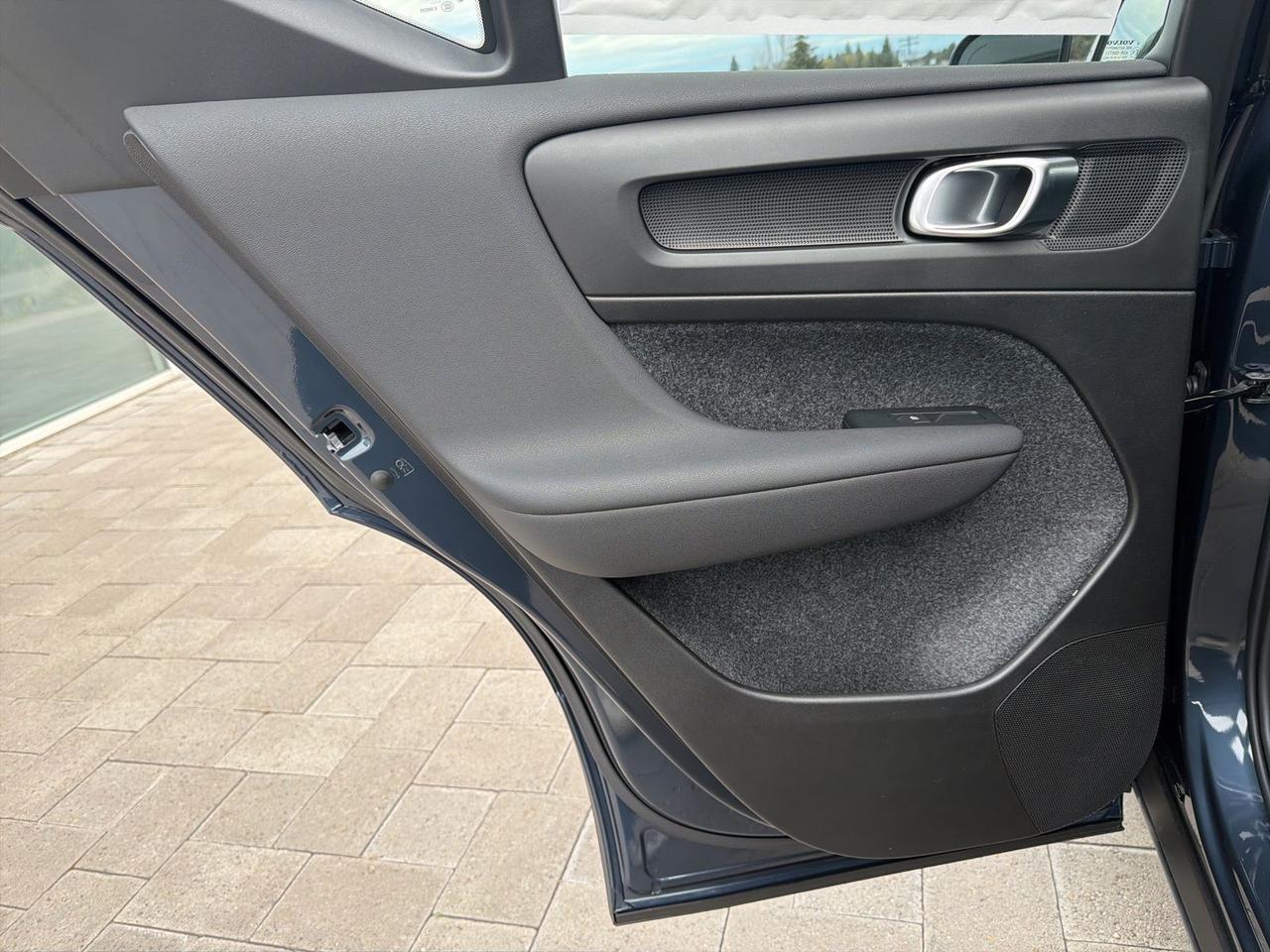 2026 Volvo XC40 B5 Ultra Bend OR