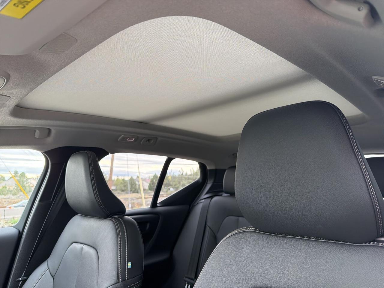 2026 Volvo XC40 B5 Ultra Bend OR