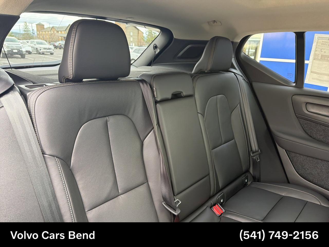 2026 Volvo XC40 B5 Ultra Bend OR