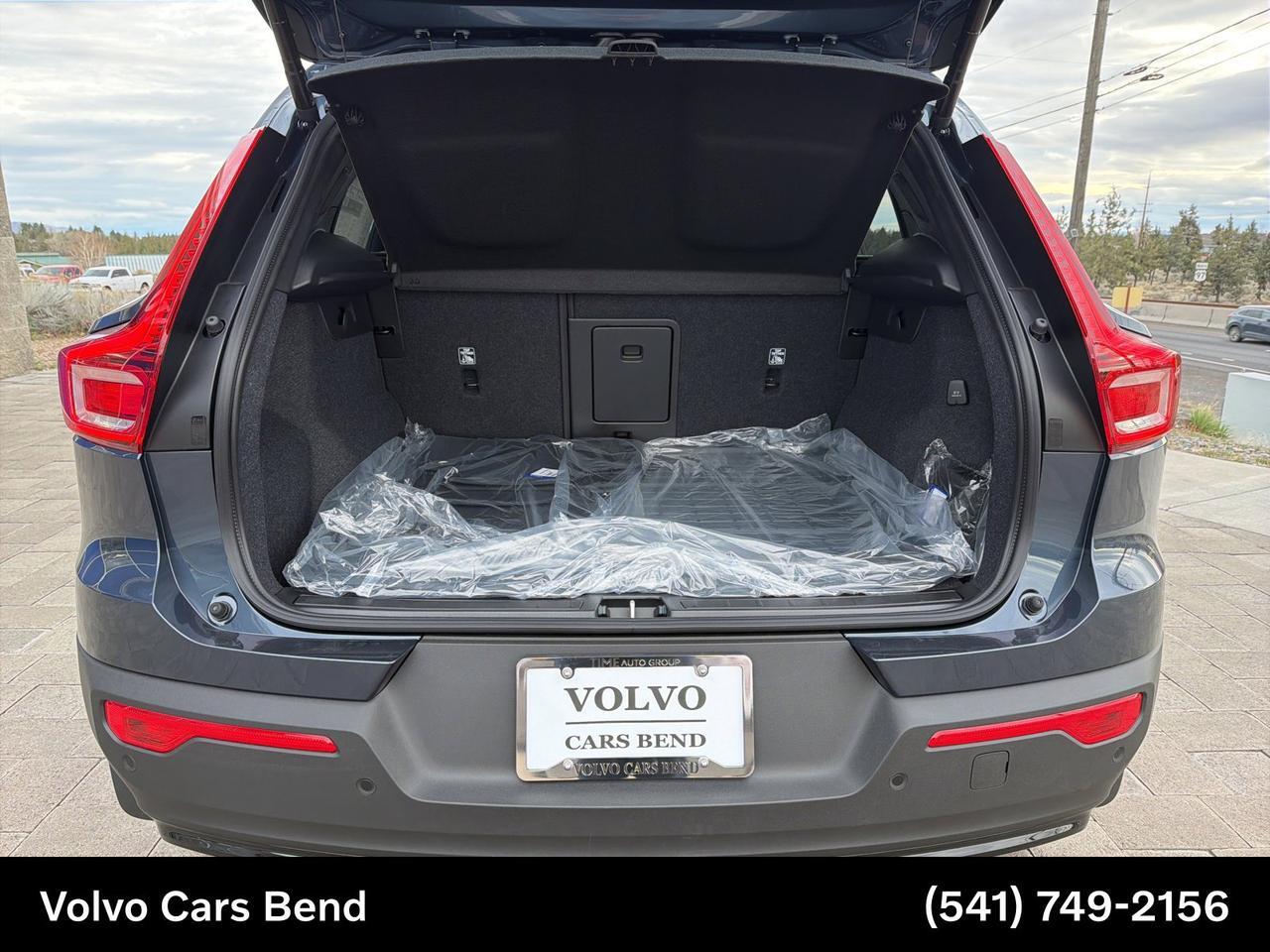 2026 Volvo XC40 B5 Ultra Bend OR