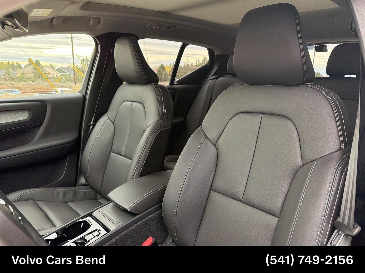 2026 Volvo XC40 B5 Ultra Bend OR