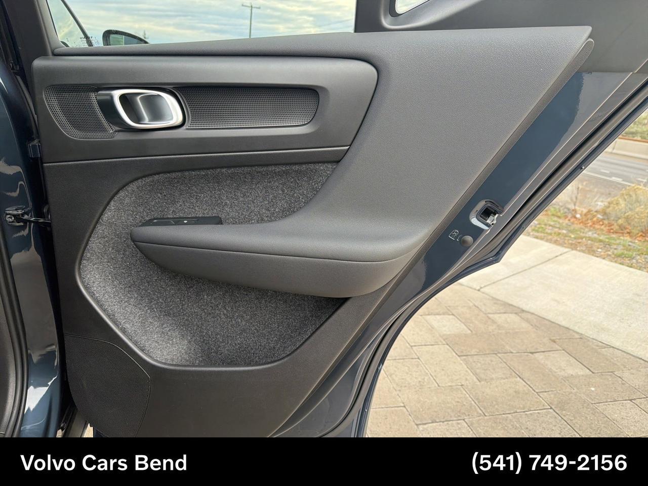 2026 Volvo XC40 B5 Ultra Bend OR