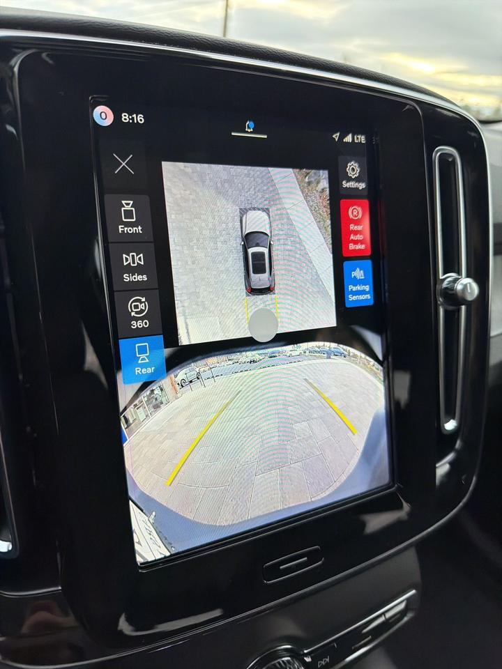 2026 Volvo XC40 B5 Ultra Bend OR