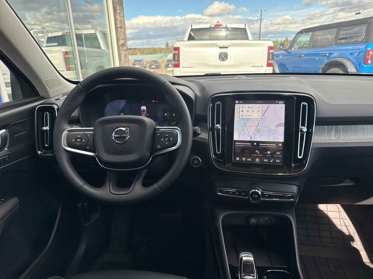 2026 Volvo XC40 B5 Ultra Bend OR