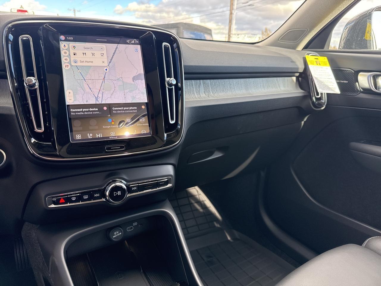 2026 Volvo XC40 B5 Ultra Bend OR