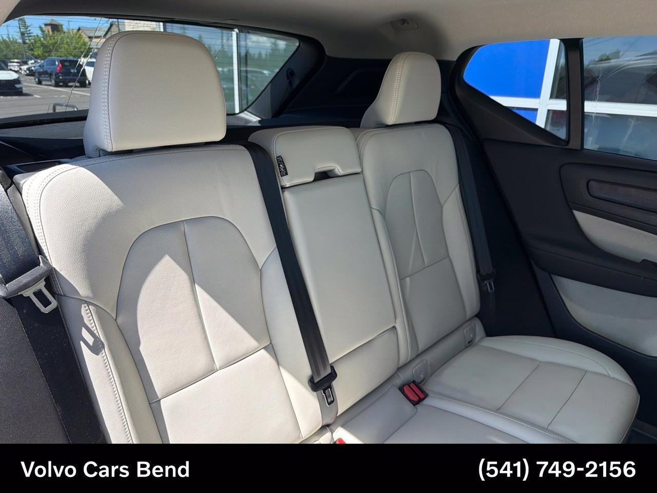 2026 Volvo XC40 B5 Ultra Bend OR