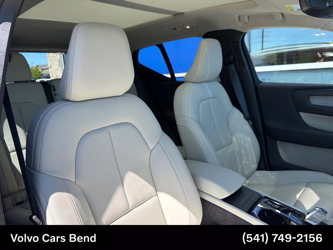 2026 Volvo XC40 B5 Ultra Bend OR