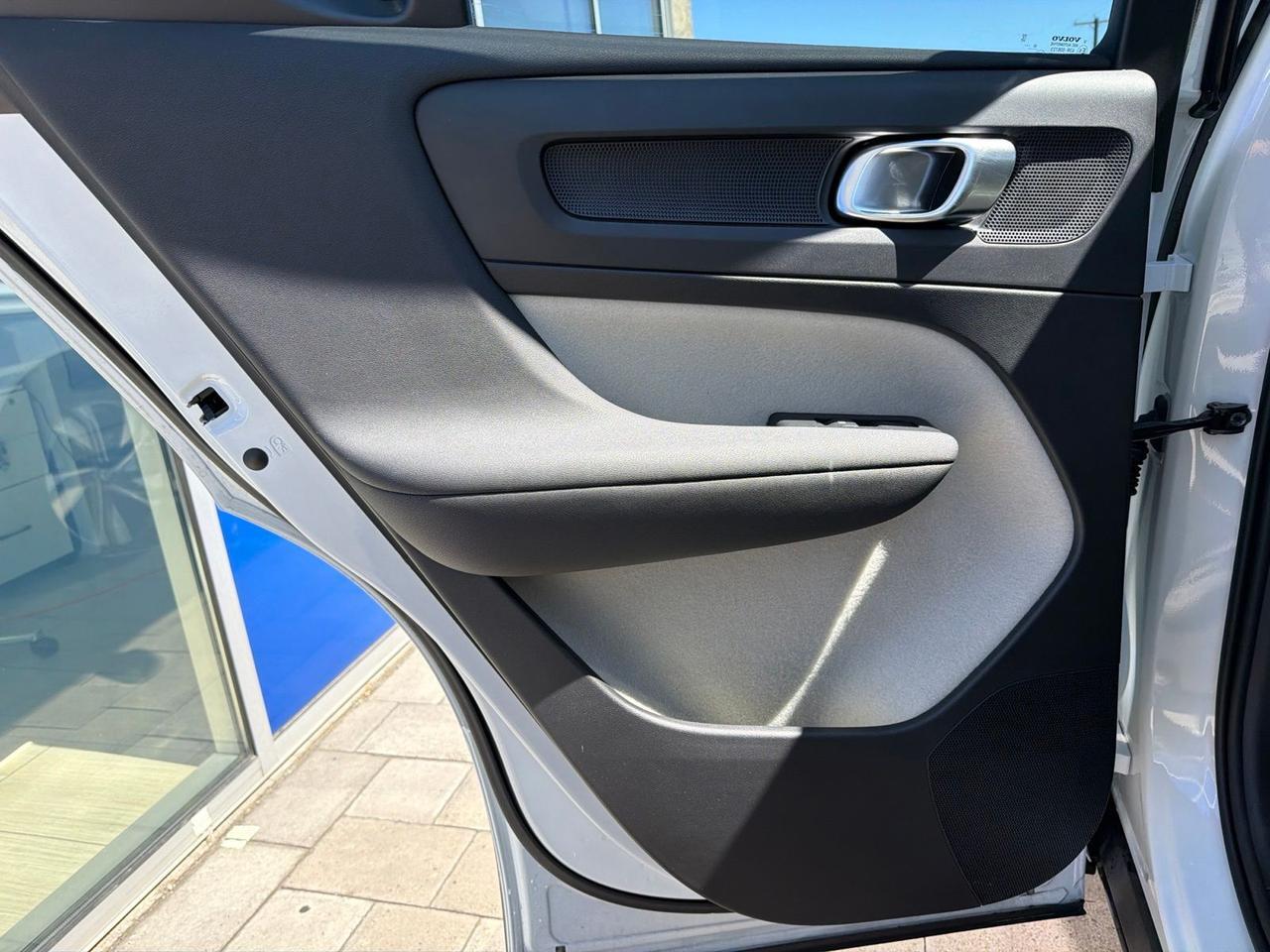 2026 Volvo XC40 B5 Ultra Bend OR