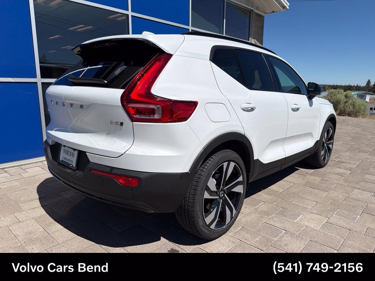 2026 Volvo XC40 B5 Ultra Bend OR