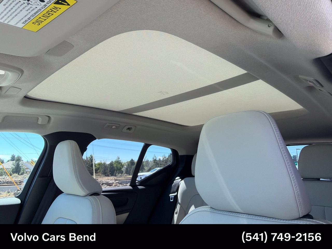 2026 Volvo XC40 B5 Ultra Bend OR