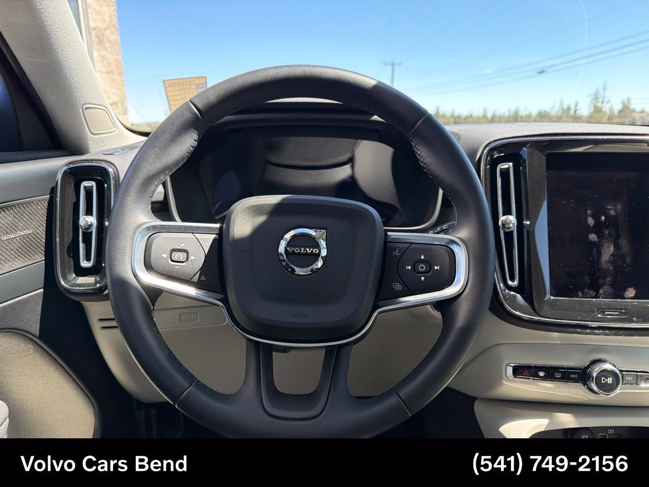 2026 Volvo XC40 B5 Ultra Bend OR
