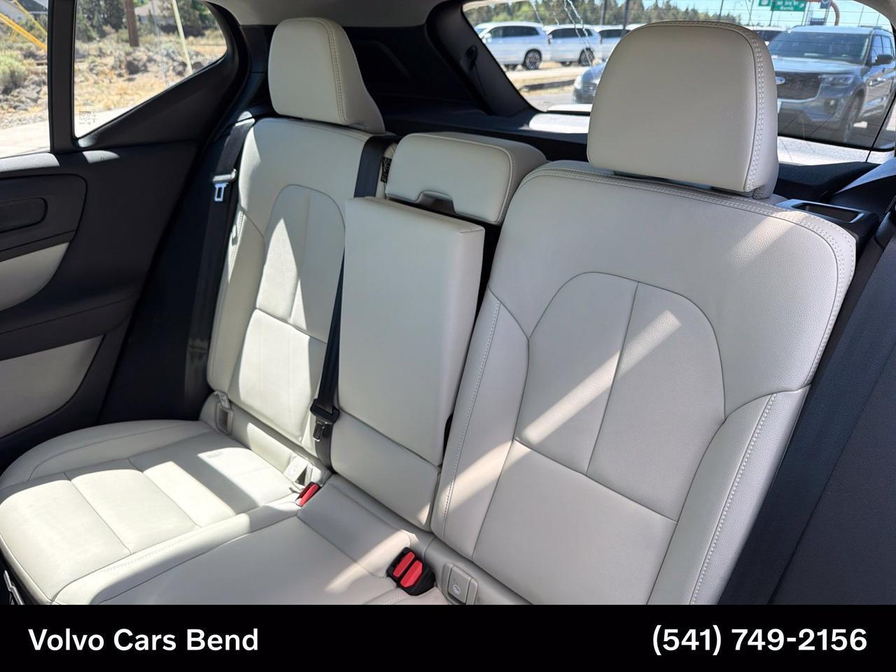 2026 Volvo XC40 B5 Ultra Bend OR