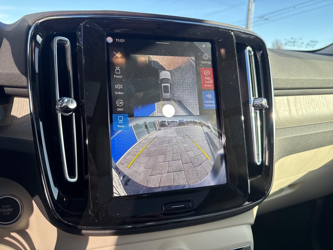 2026 Volvo XC40 B5 Ultra Bend OR