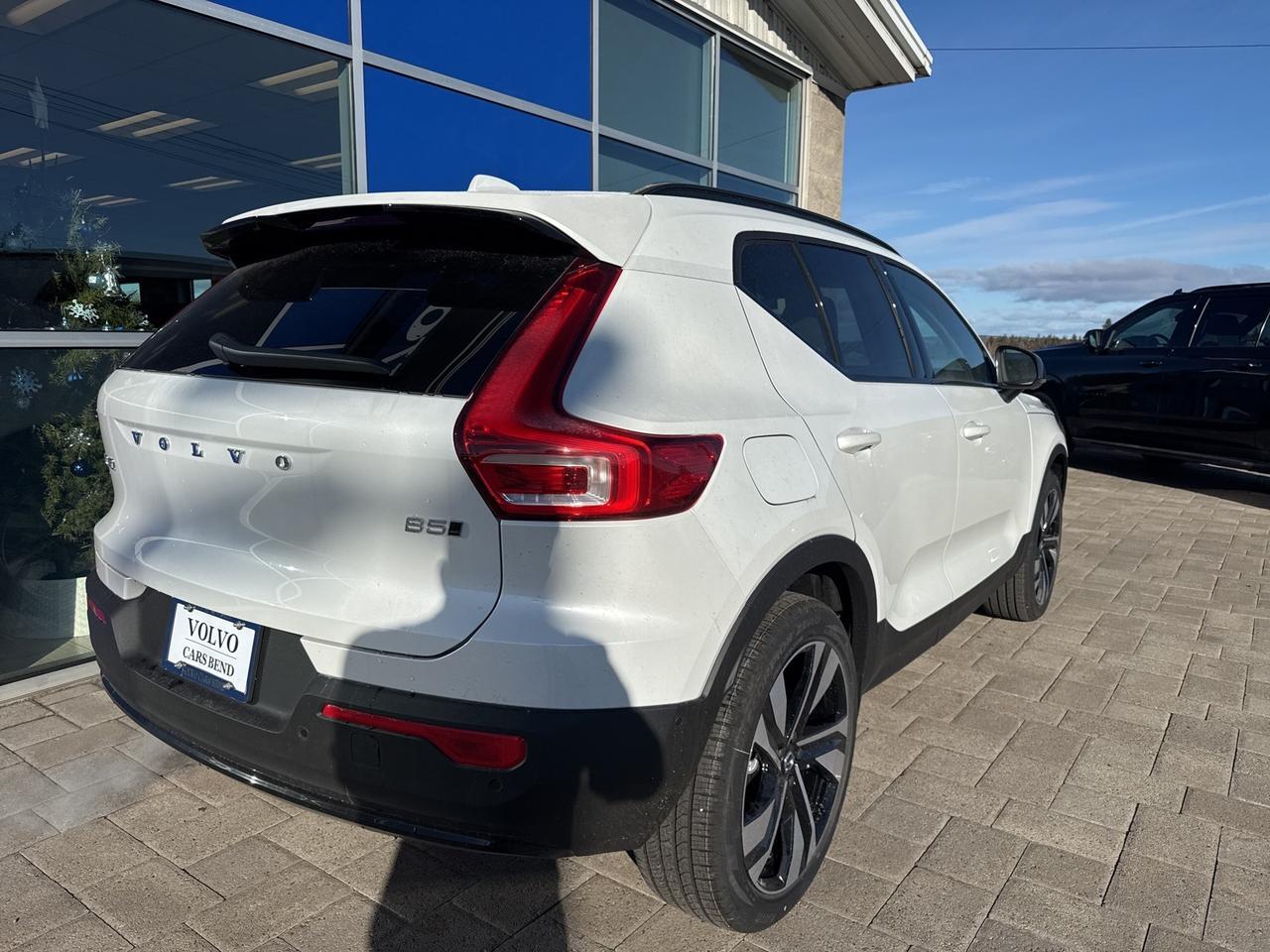 2026 Volvo XC40 B5 Ultra Bend OR