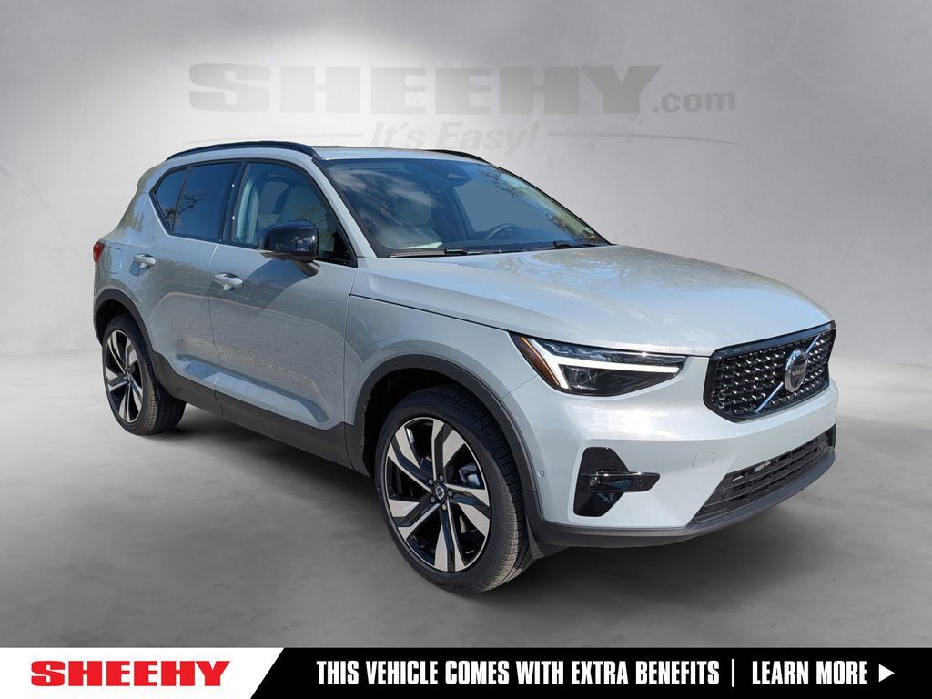 2026 Volvo XC40