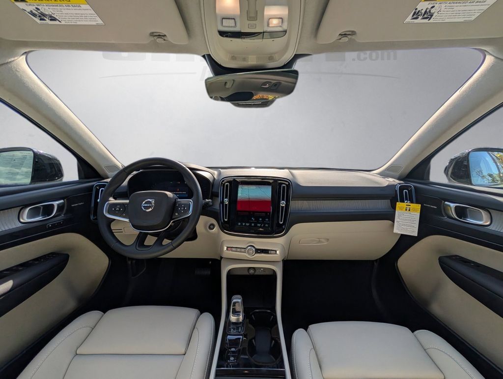 2026 Volvo XC40 B5 Ultra Hunt Valley MD