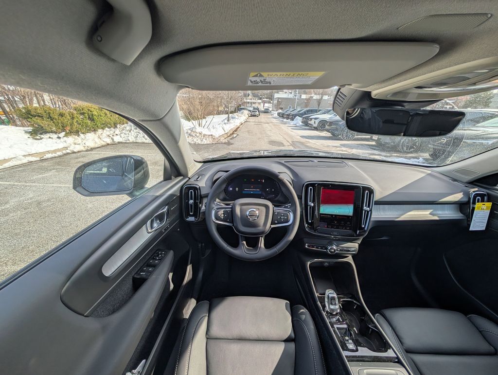 2026 Volvo XC40 B5 Ultra Hunt Valley MD