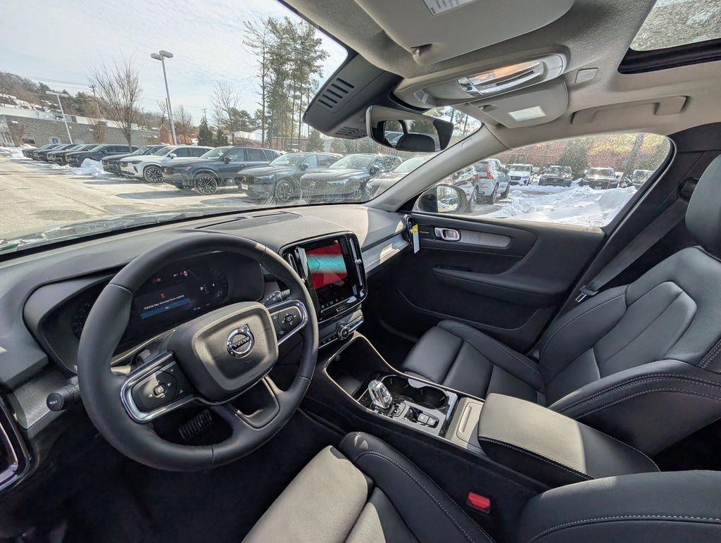 2026 Volvo XC40 B5 Ultra Hunt Valley MD