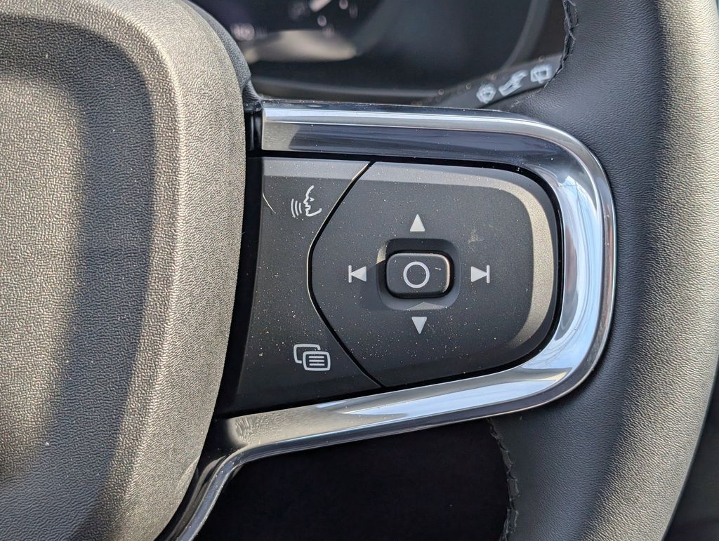 2026 Volvo XC40 B5 Ultra Hunt Valley MD