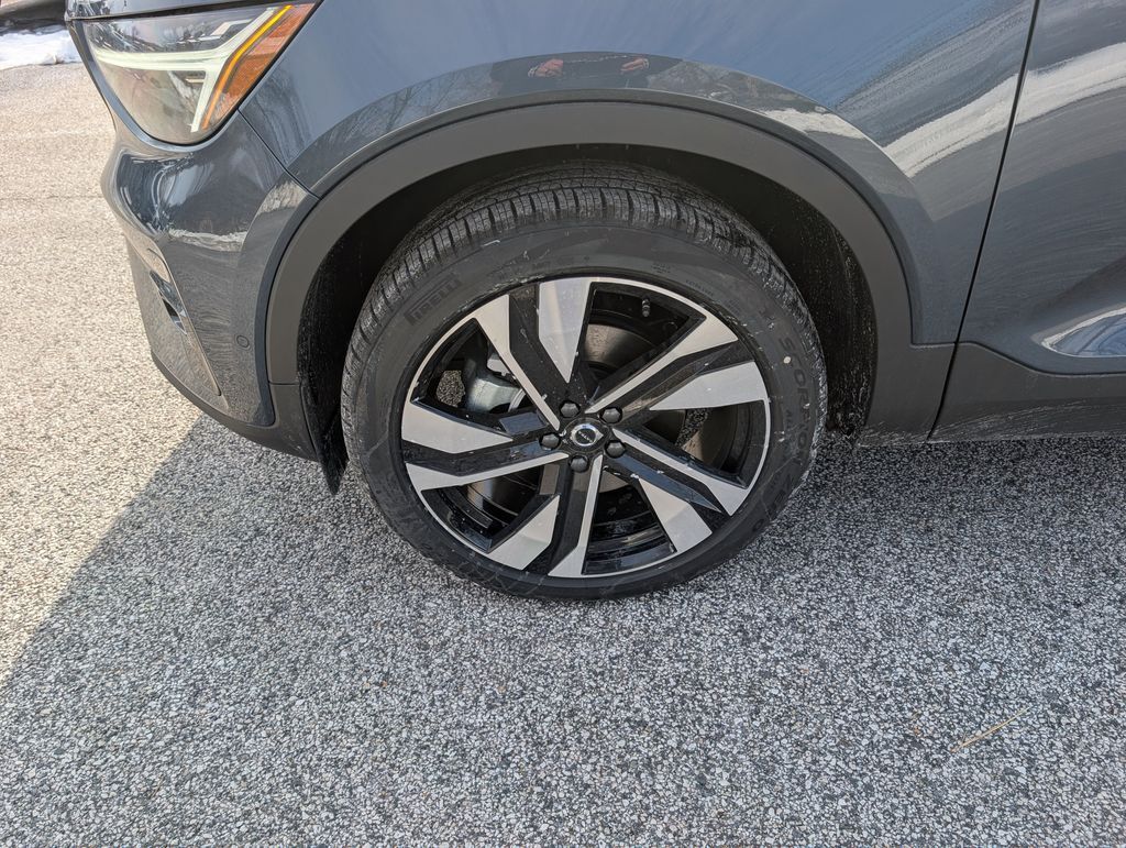 2026 Volvo XC40 B5 Ultra Hunt Valley MD