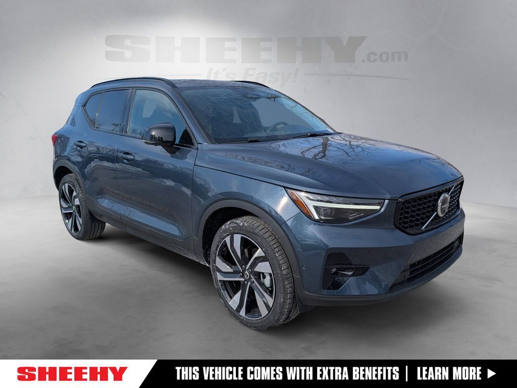 2026 Volvo XC40