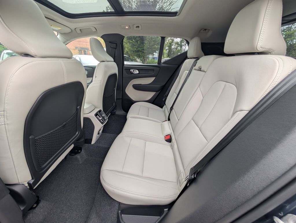 2026 Volvo XC40 B5 Ultra Hunt Valley MD