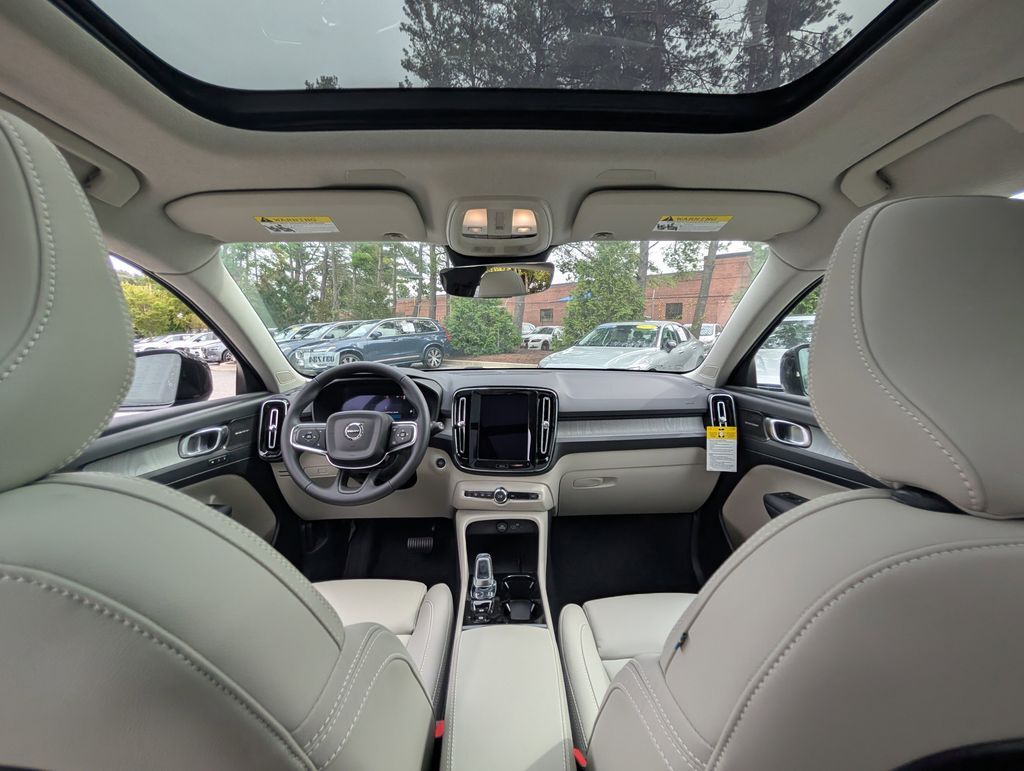 2026 Volvo XC40 B5 Ultra Hunt Valley MD