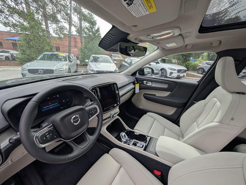 2026 Volvo XC40 B5 Ultra Hunt Valley MD