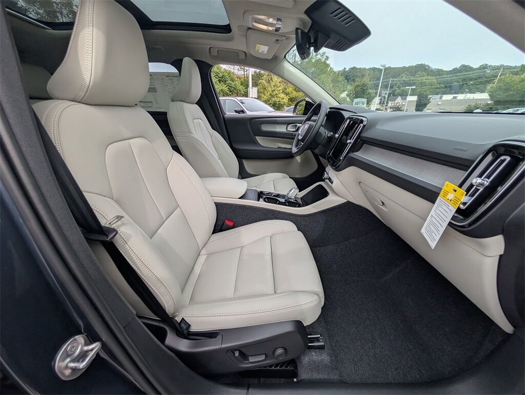 2026 Volvo XC40 B5 Ultra Hunt Valley MD