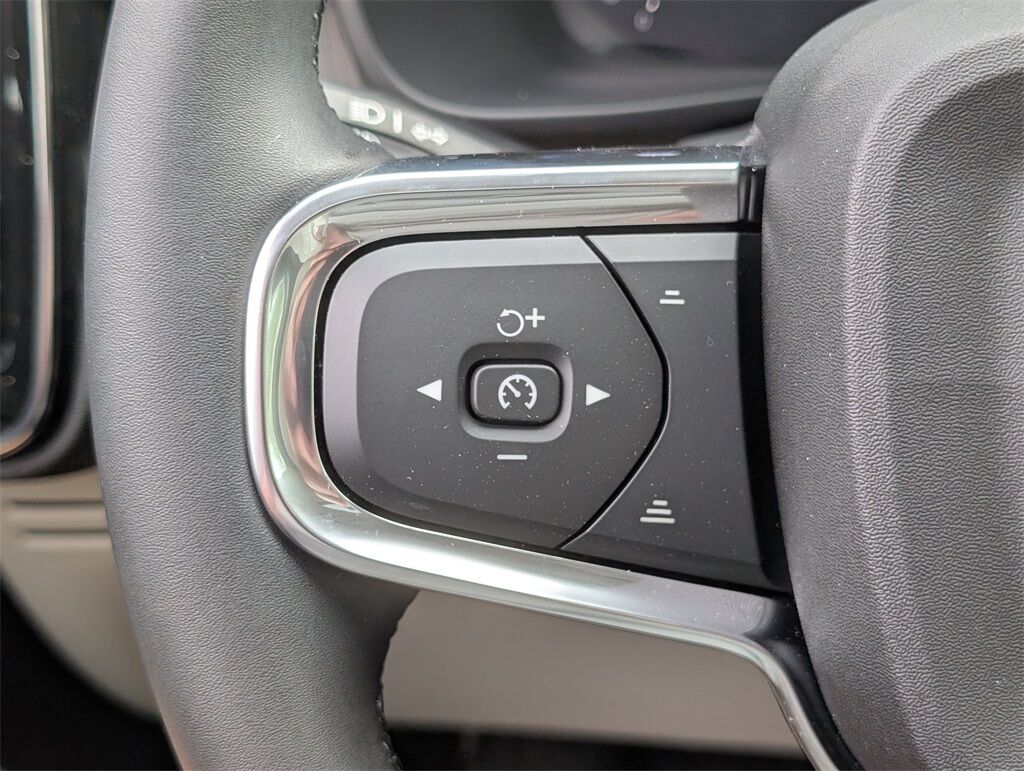 2026 Volvo XC40 B5 Ultra Hunt Valley MD