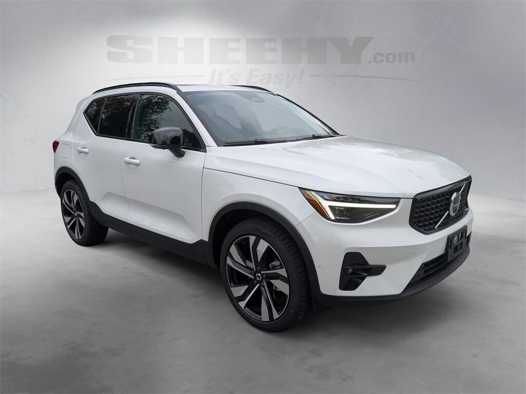 2026 Volvo XC40 B5 Ultra Hunt Valley MD
