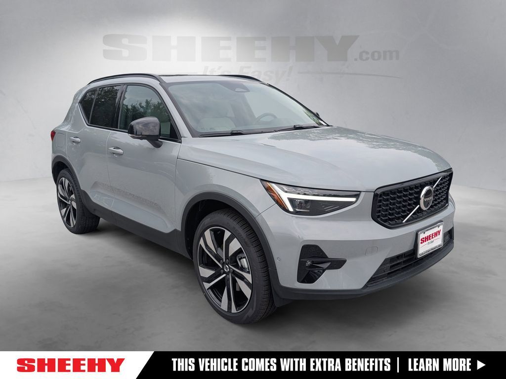 2026 Volvo XC40