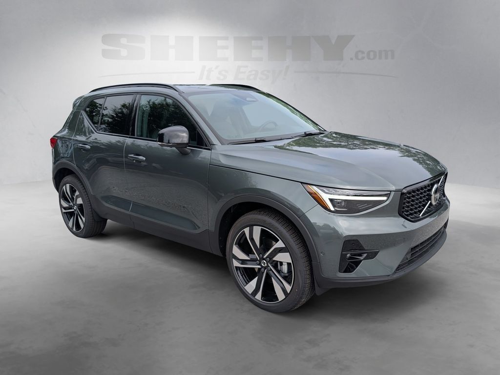 2026 Volvo XC40 B5 Ultra Hunt Valley MD