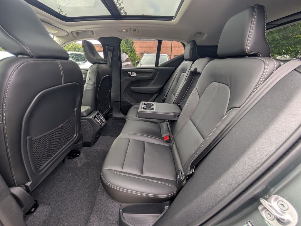 2026 Volvo XC40 B5 Ultra Hunt Valley MD