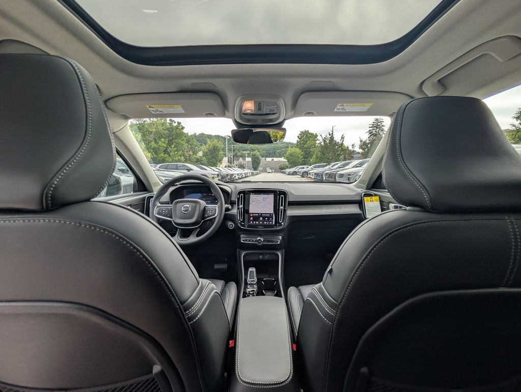 2026 Volvo XC40 B5 Ultra Hunt Valley MD