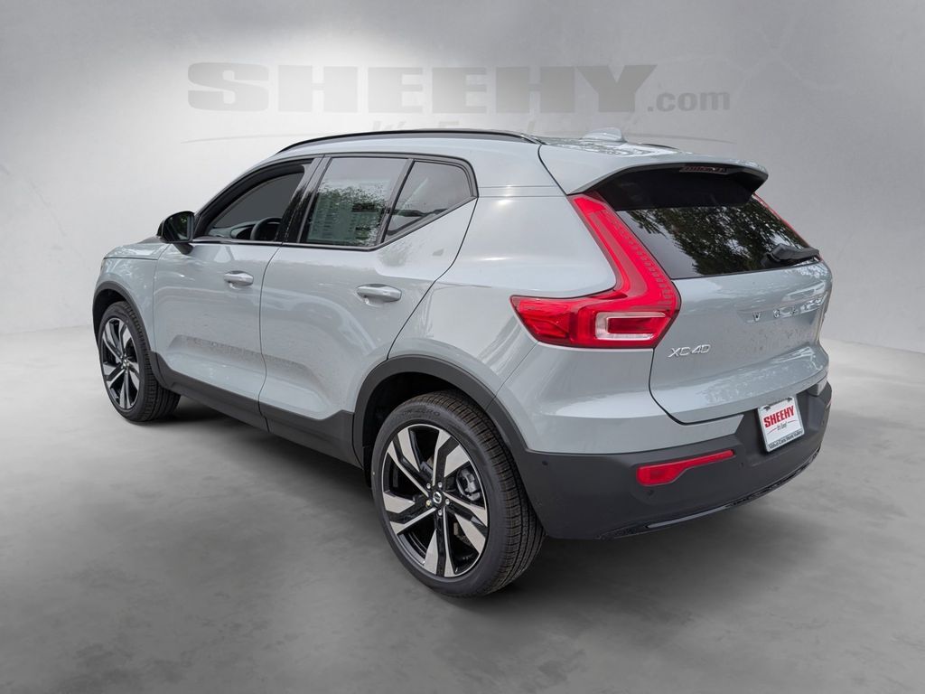 2026 Volvo XC40 B5 Ultra Hunt Valley MD