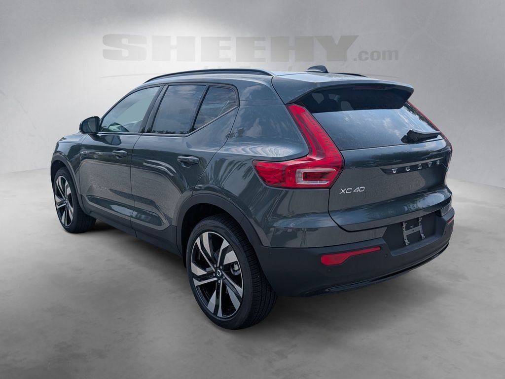 2026 Volvo XC40 B5 Ultra Hunt Valley MD