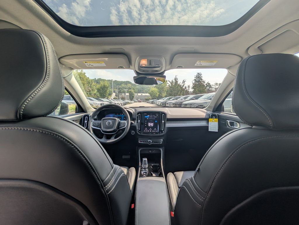 2026 Volvo XC40 B5 Ultra Hunt Valley MD