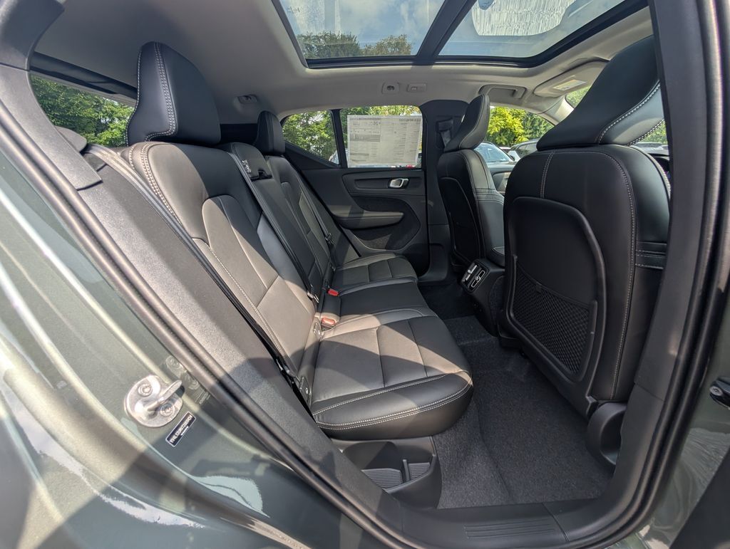 2026 Volvo XC40 B5 Ultra Hunt Valley MD
