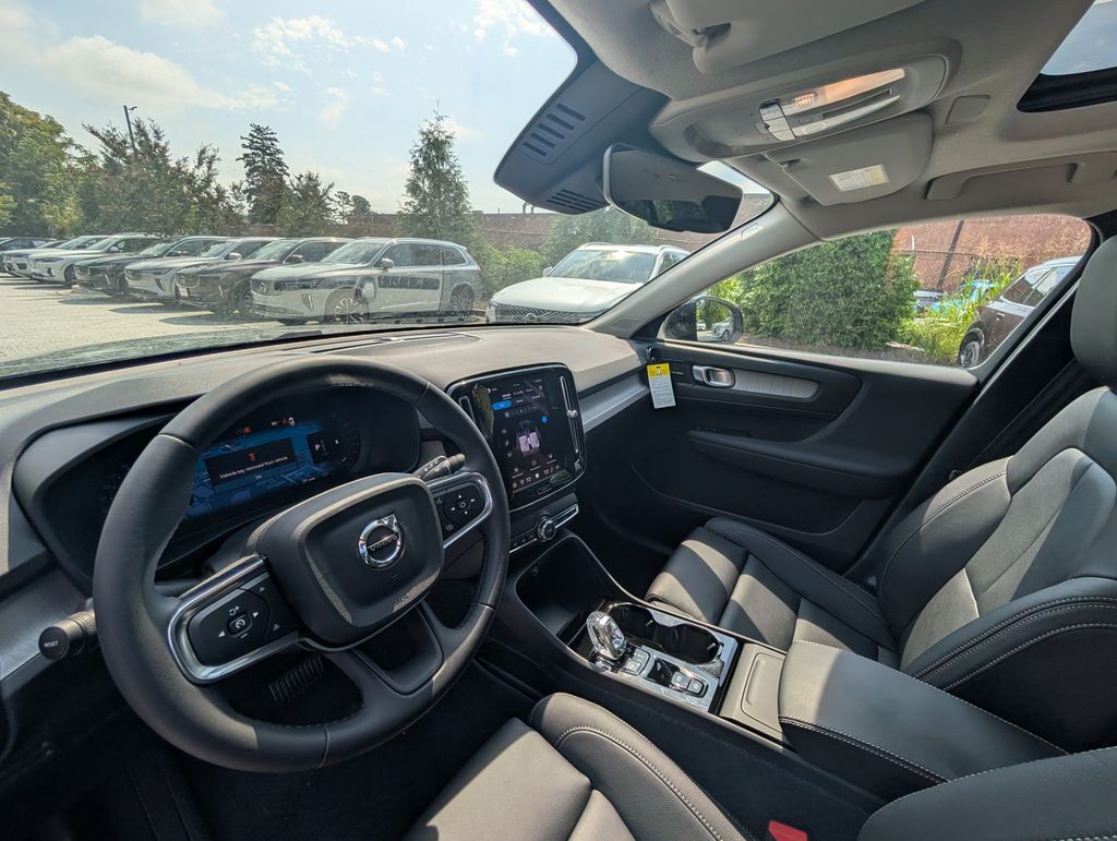 2026 Volvo XC40 B5 Ultra Hunt Valley MD