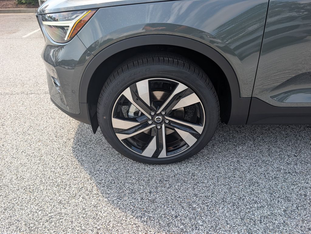 2026 Volvo XC40 B5 Ultra Hunt Valley MD