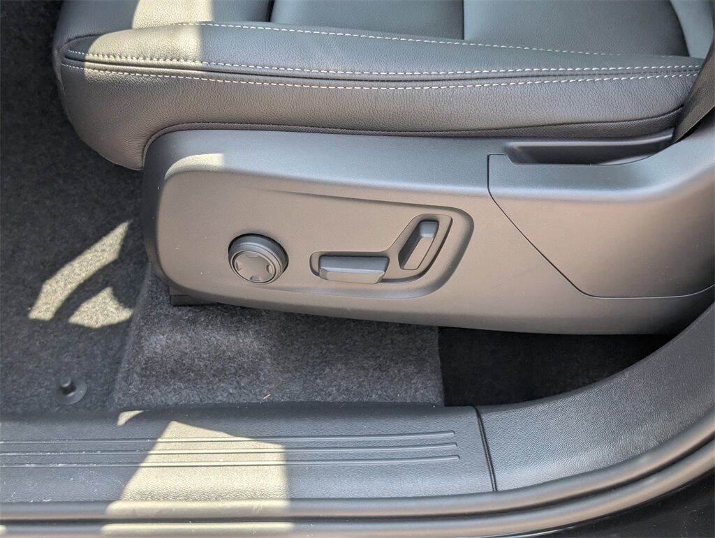 2026 Volvo XC40 Hunt Valley MD