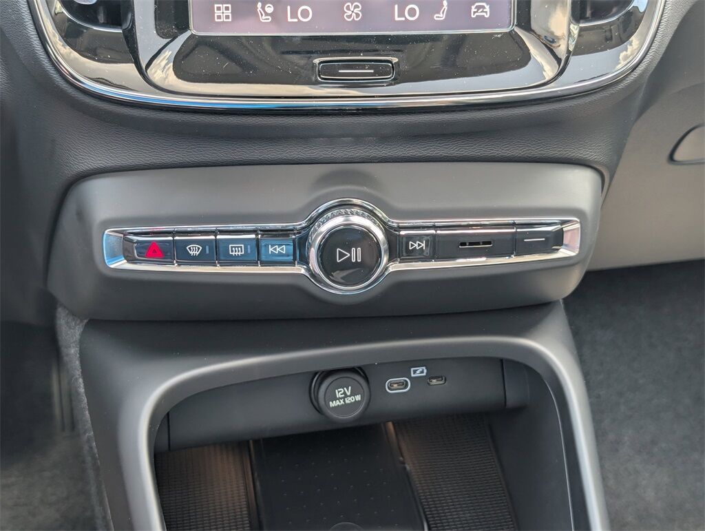 2026 Volvo XC40 Hunt Valley MD