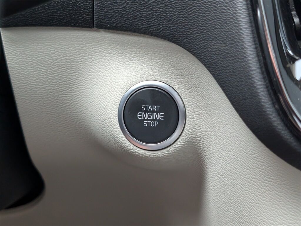 2026 Volvo XC40 Hunt Valley MD