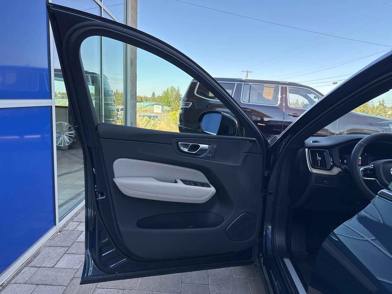 2026 Volvo XC60 Bend OR