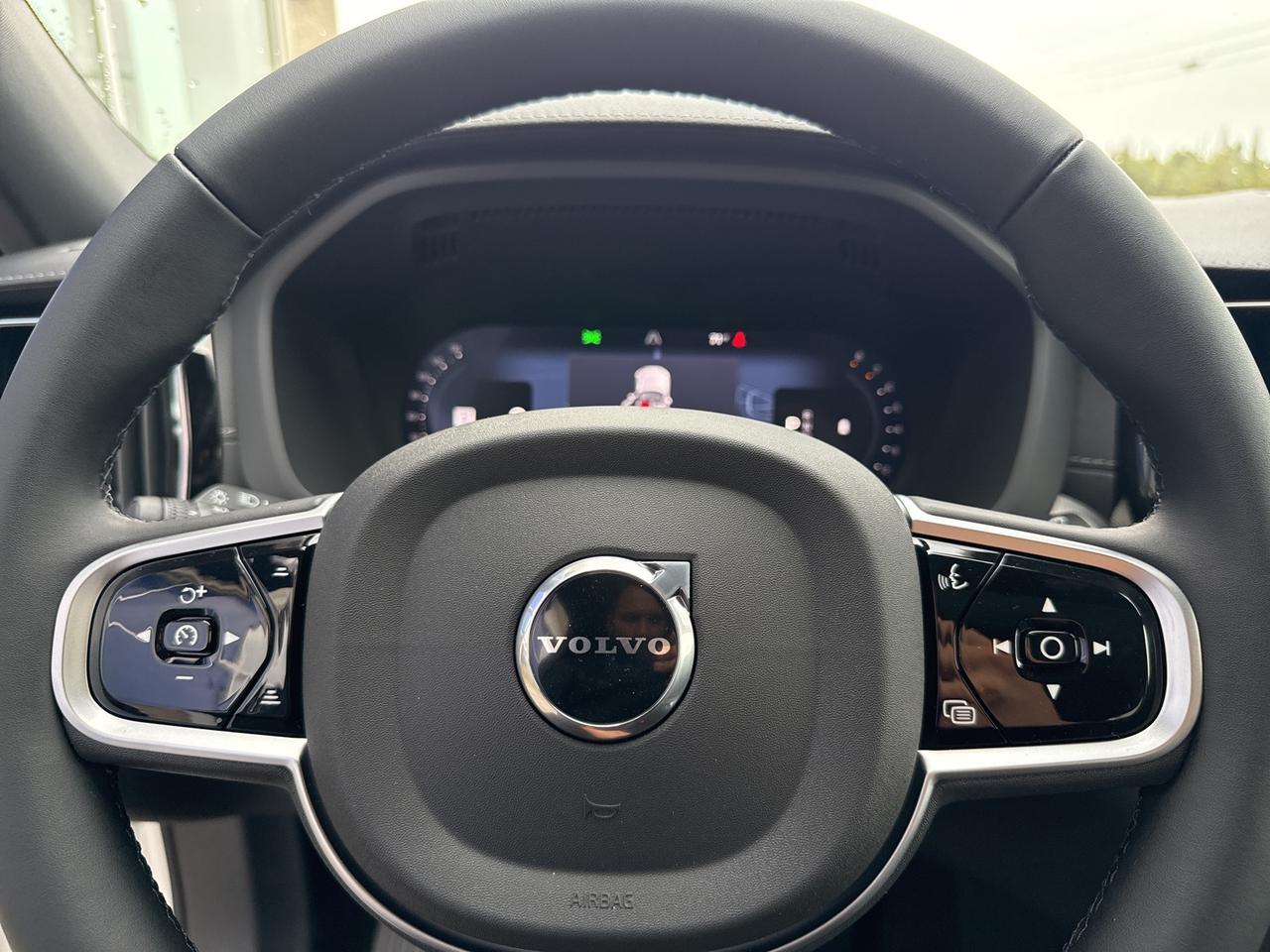 2026 Volvo XC60 Bend OR
