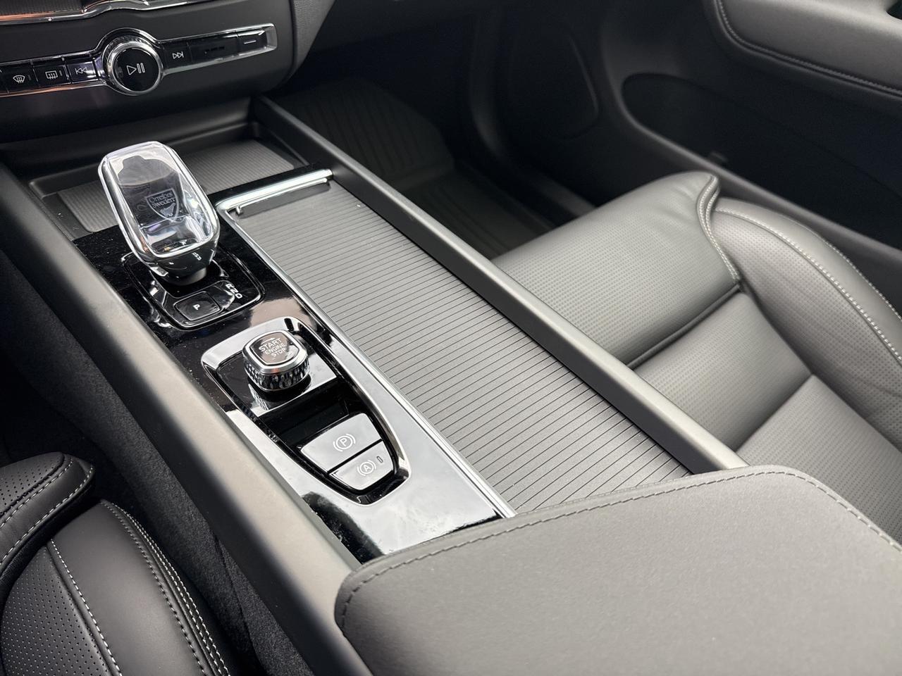 2026 Volvo XC60 Bend OR